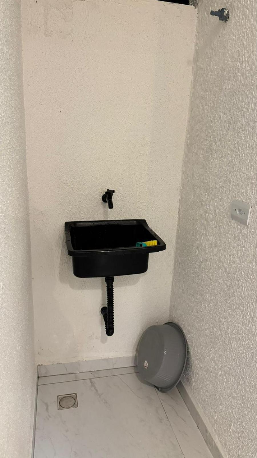 Apartamento Maranduba 09 - 300mts Da